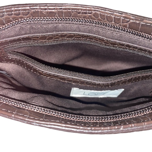 Ann Taylor Loft wristlet clutch dark brown genuine leather zipper gently used - Picture 4 of 6